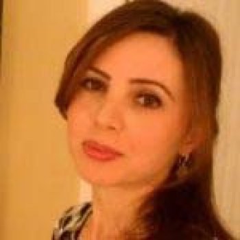 الأستاذة زينة كمورا